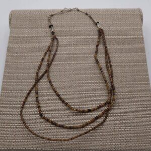 16 Inches Sterling Silver Tarnished Layered Shell Necklace B404